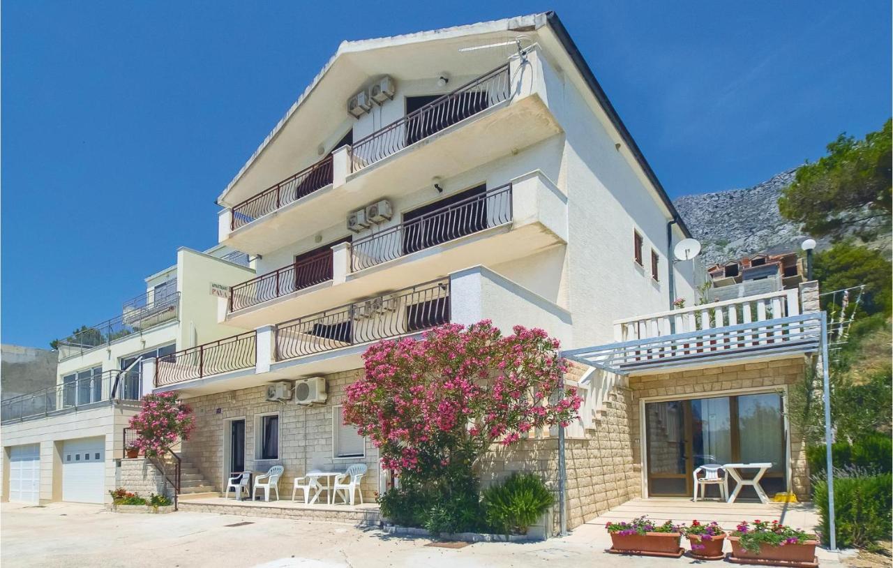 Cozy Apartment In Lokva Rogoznica With Wifi ภายนอก รูปภาพ